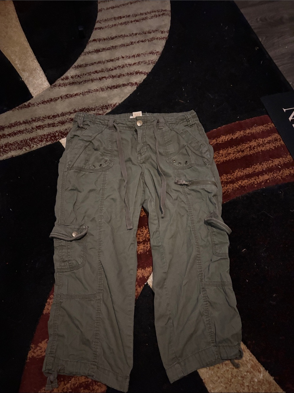 Y2k Womens Olive Green Cargo Capris - Cute Utility Pants